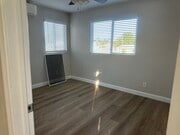 Bedroom - 5508 W 117th St Unit 5508