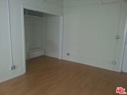 Photo - 425 S Grand View St House