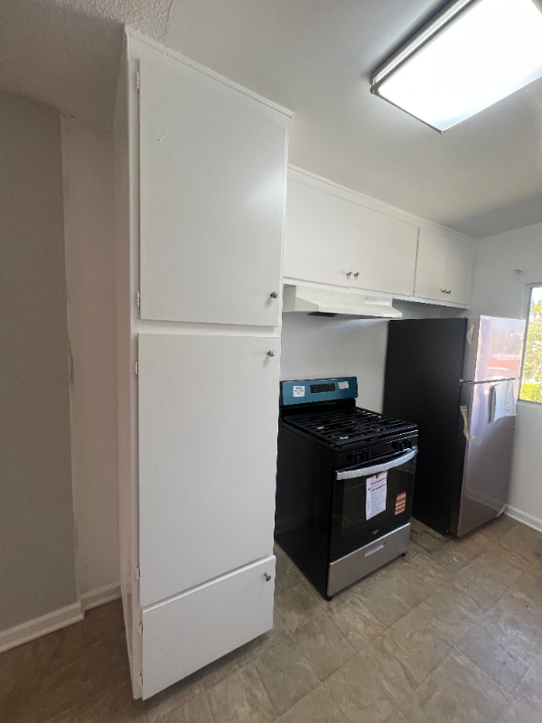 Photo - 3945 W 8th St Unit 10