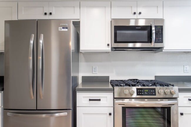 Photo - 28525 Ave. La Paz Unit B