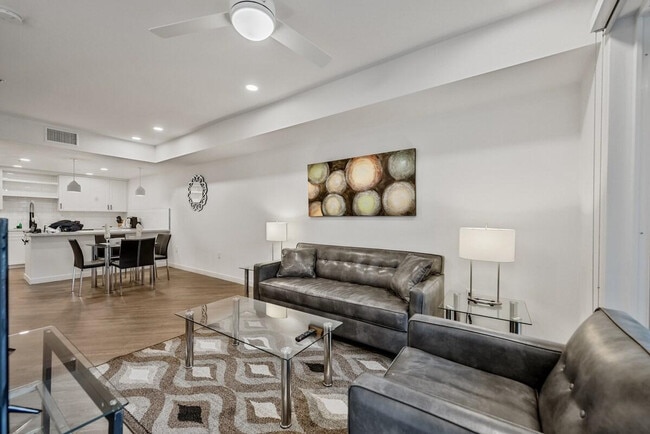 Photo - 375 Camino De La Reina Unit ID1221055P