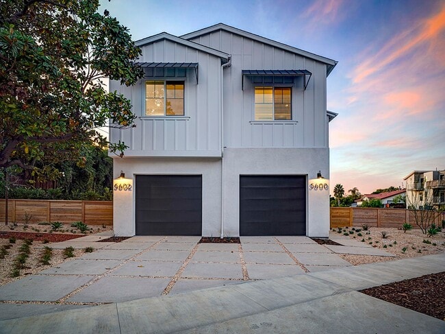 Fantastic 2 story Farm Home 4 bedrooms – 2... - Fantastic 2 story Farm Home 4 bedrooms – 2...