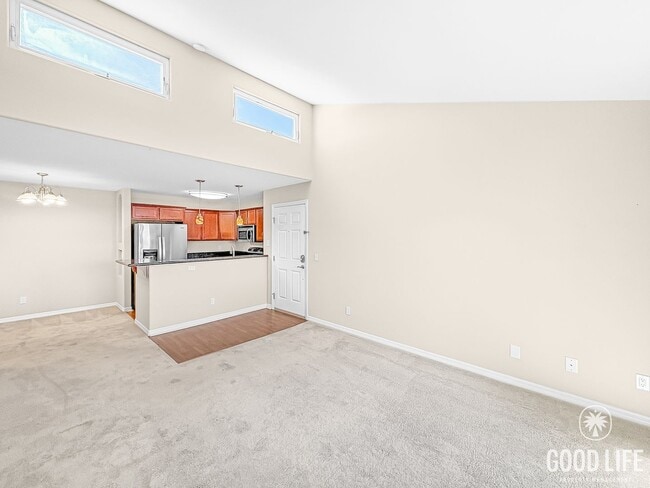 Photo - Perfect 1B/1BA w/ Balcony, Reserved Parkin... Unit 287