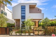 Photo - 822 Superba Ave