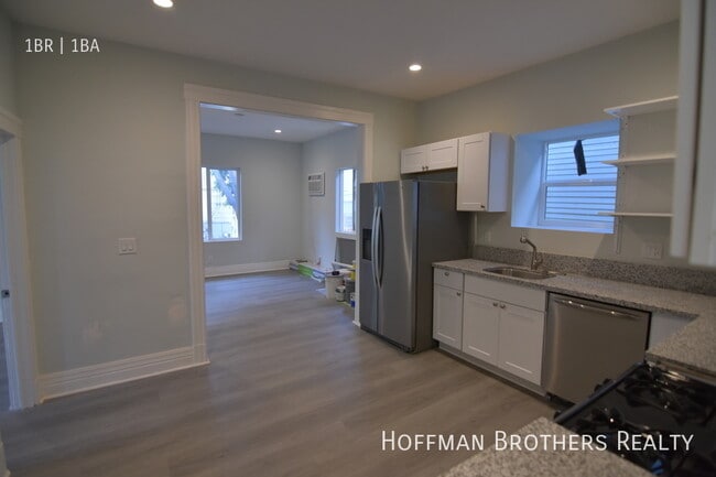 Photo - 1336 S Catalina St