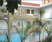 Pool - Catalina Tropics Apartments