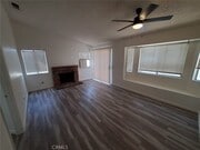 Photo - 23805 Mark Twain