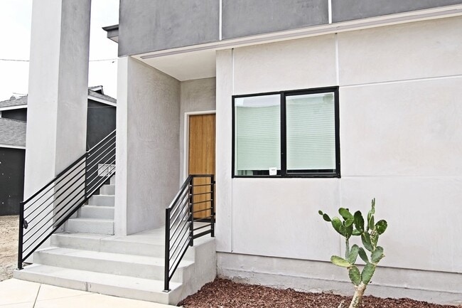 Photo - 2291 Termino Ave Unit 2293A