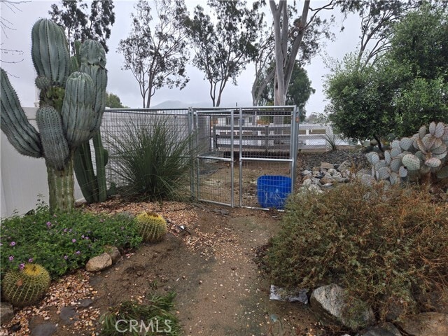 Photo - 691 Sixth St