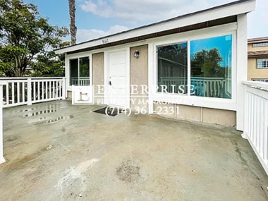 Building Photo - 2-Bedroom Condo Bayshore Community Near Beach Unit 0