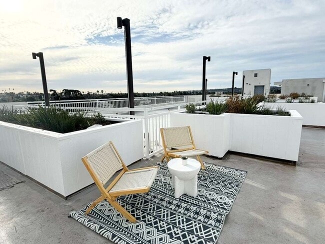 Photo - 4973 W 21st St Unit 402