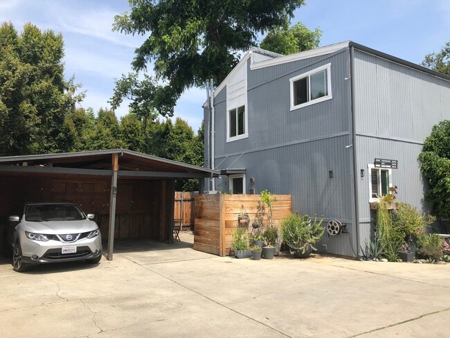 Photo - 6143 Strickland Ave Unit 2