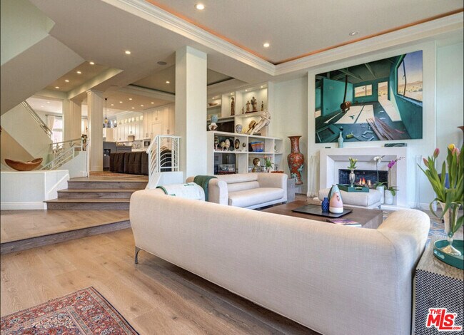 Photo - 129 Channel Pointe Mall