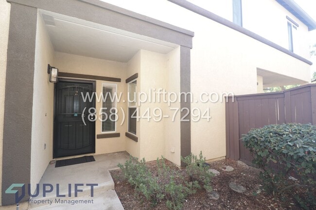 Photo - 4 Bed 2.5 Bath Townhouse in Oceanside AVAILABLE NOW!