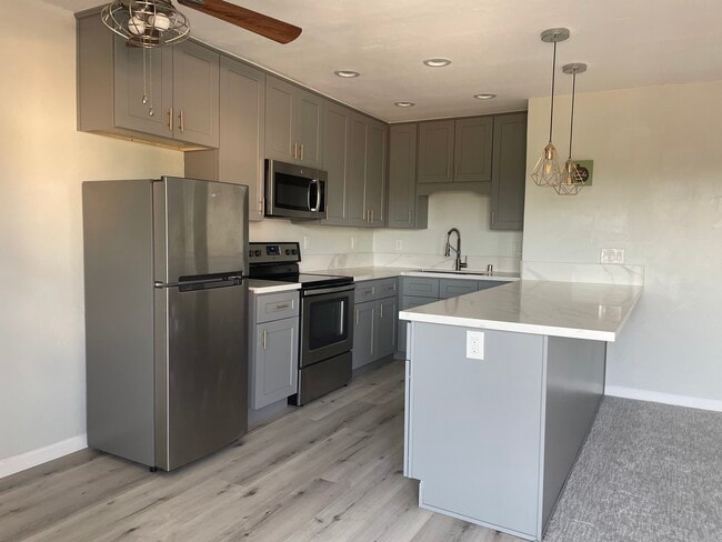 Photo - 7555 Linda Vista Rd Unit 38