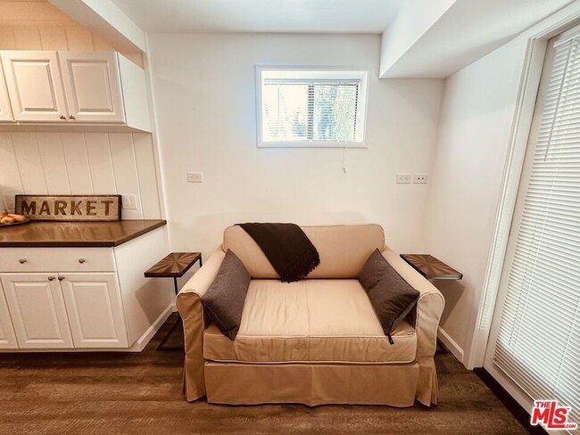 Photo - 2039 Tuna Canyon Rd