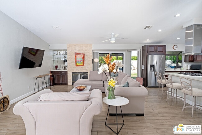 Photo - 2342 N San Gorgonio Rd