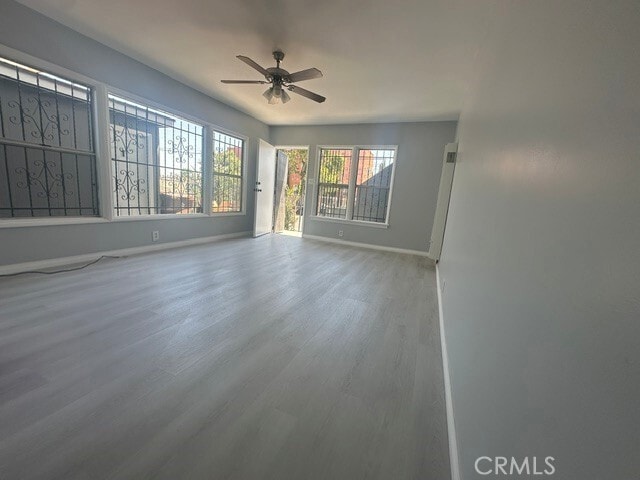 Photo - 8811 S Budlong Ave