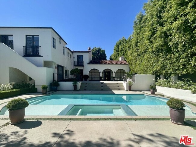 Photo - 610 N Arden Dr