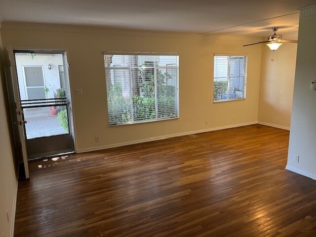 Photo - 3175 S Barrington Ave Unit B