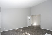 2BR, 2BR - 1050 SF - Harborview