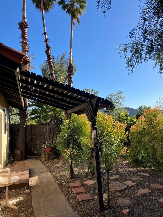 Photo - 22933 Portage Cir Dr Unit B