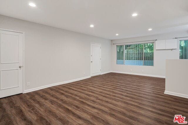 Photo - 1006 Havenhurst Dr Unit 4