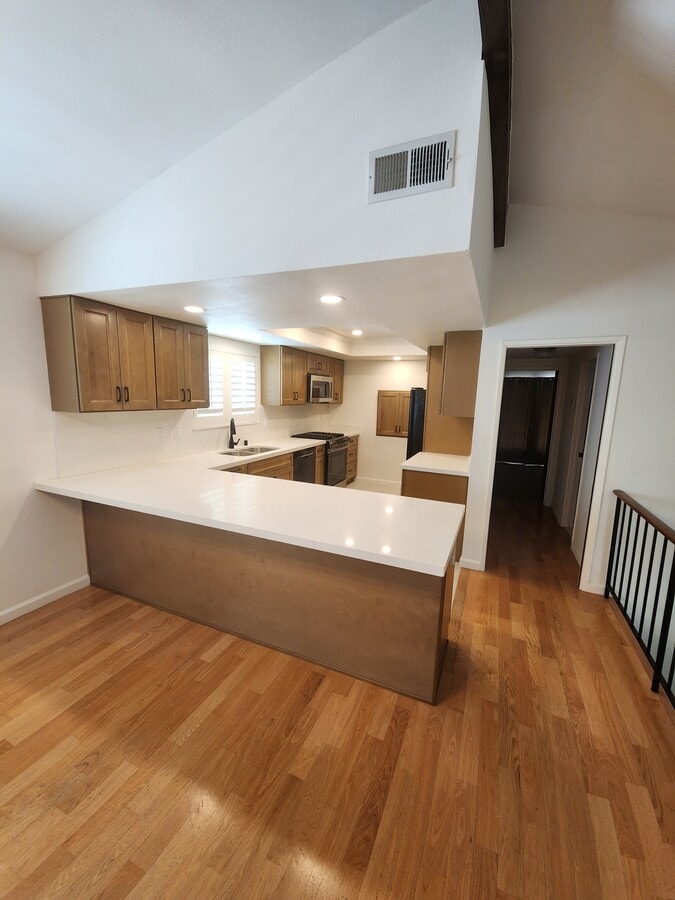 Photo - 1526 Herrin St