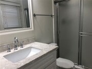 Photo - 406 Heliotrope Ave