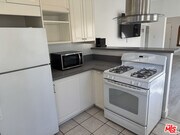 Photo - 243 N Swall Dr