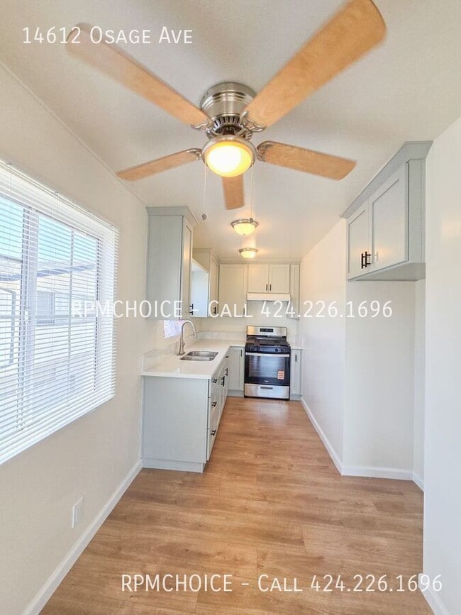 Photo - 14612 Osage Ave