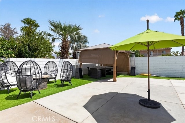 Photo - 43452 Freesia Pl