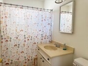 Photo - 7732 Willow Ave