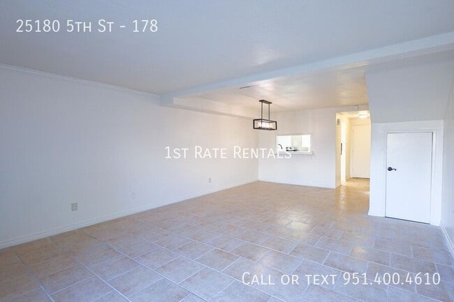 Photo - 25180 5th St