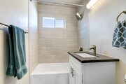 Photo - Twin Palms Apartments