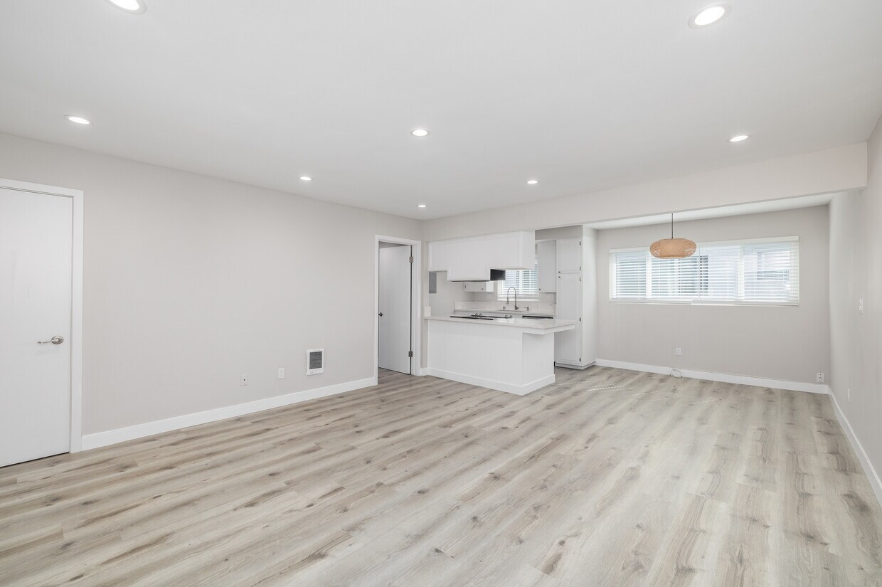3D Tour - 1308 Agate St