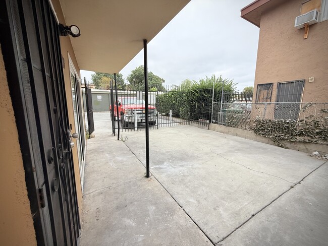 Photo - 5443 Imperial Ave Unit 5443
