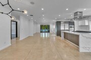 Photo - 4925 Nagle Ave
