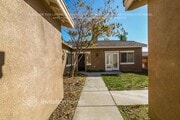 Photo - 7833 Calle Del Rio St