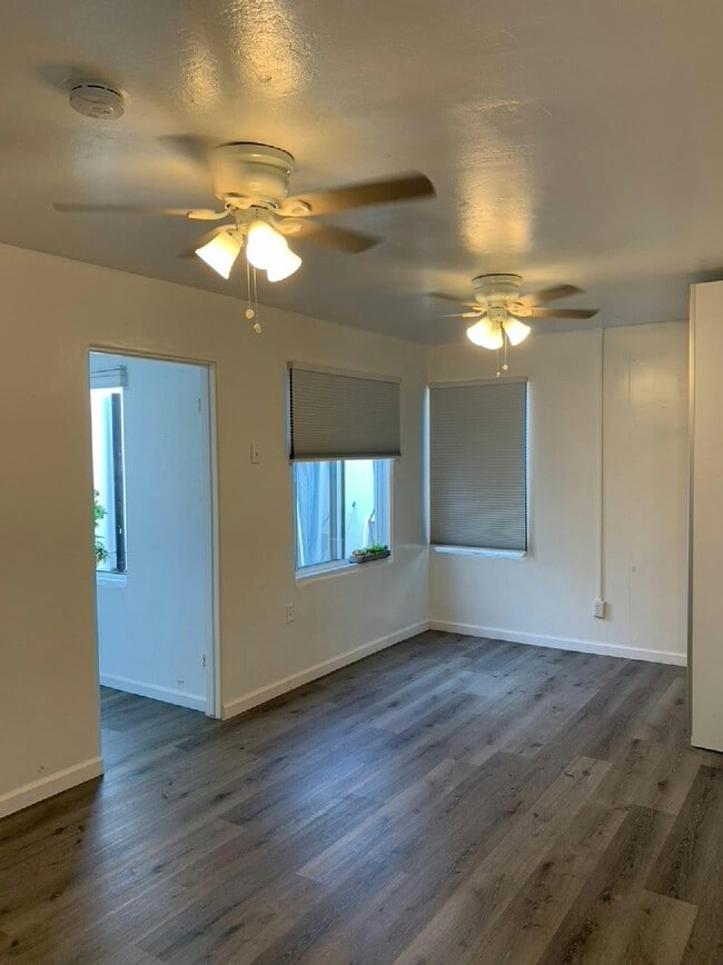 Photo - 732 Ventura Pl Unit 7