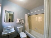 BATHROOM W/SHOWER OVER TUB - 5329 Sepulveda Blvd Unit 12