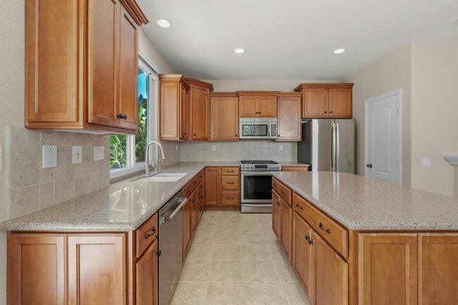 Photo - 1589 Turquoise Dr
