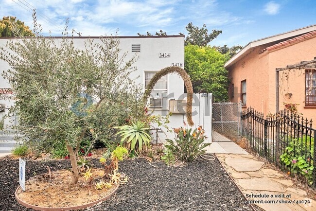 Building Photo - 3416 1/2 Bronson Ave Rental