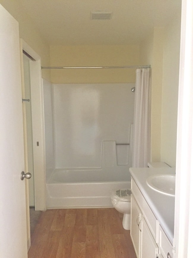 Photo - Summit By The Lake