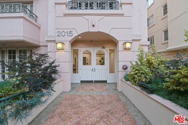 Photo - 2015 S Beverly Glen Blvd Unit 402