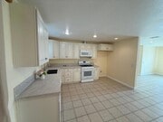 Photo - 1042 Nita Ln House