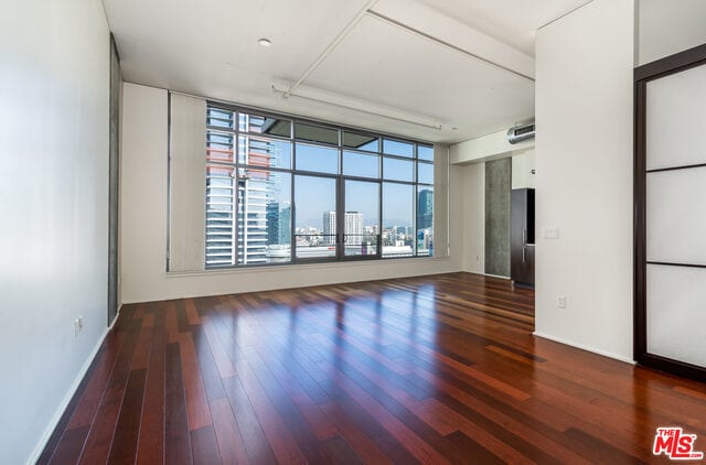 Photo - 1100 S Hope St Unit 1606