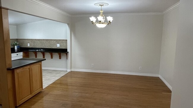 Photo - 5138 W 141st St