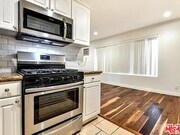 Photo - 1112 N Olive Dr Unit 6