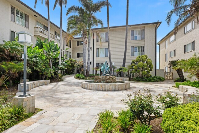 Photo - 220 Coast Blvd